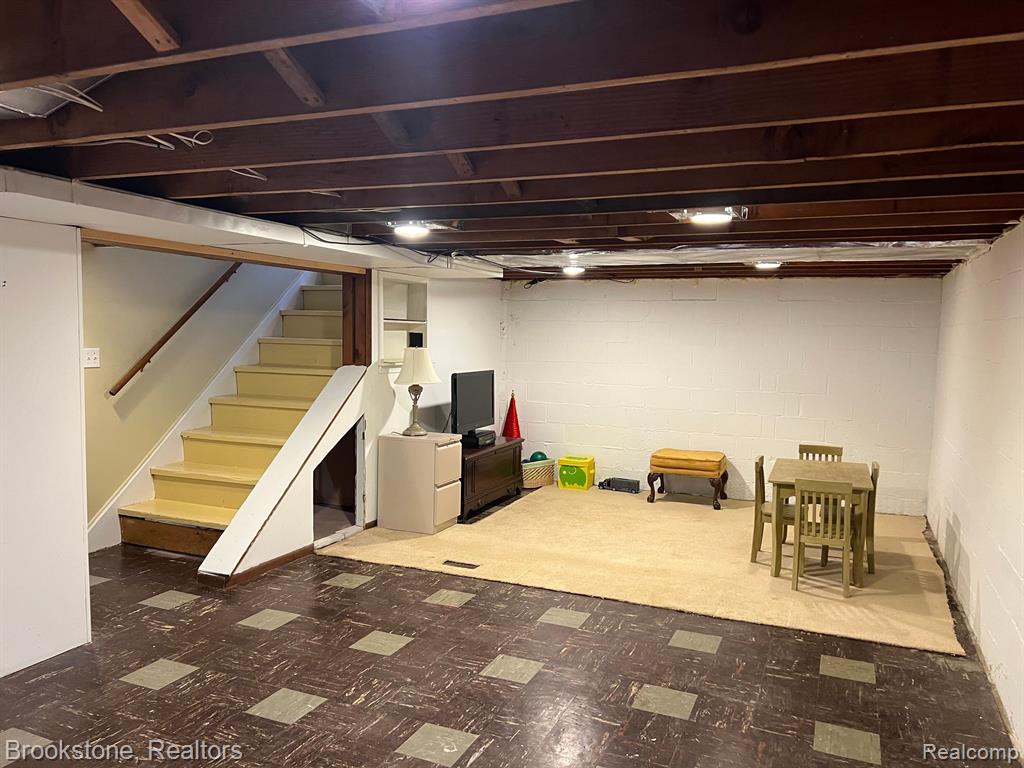 1313 Oak Street Rochester, MI 48307 - Photo 44 of 52