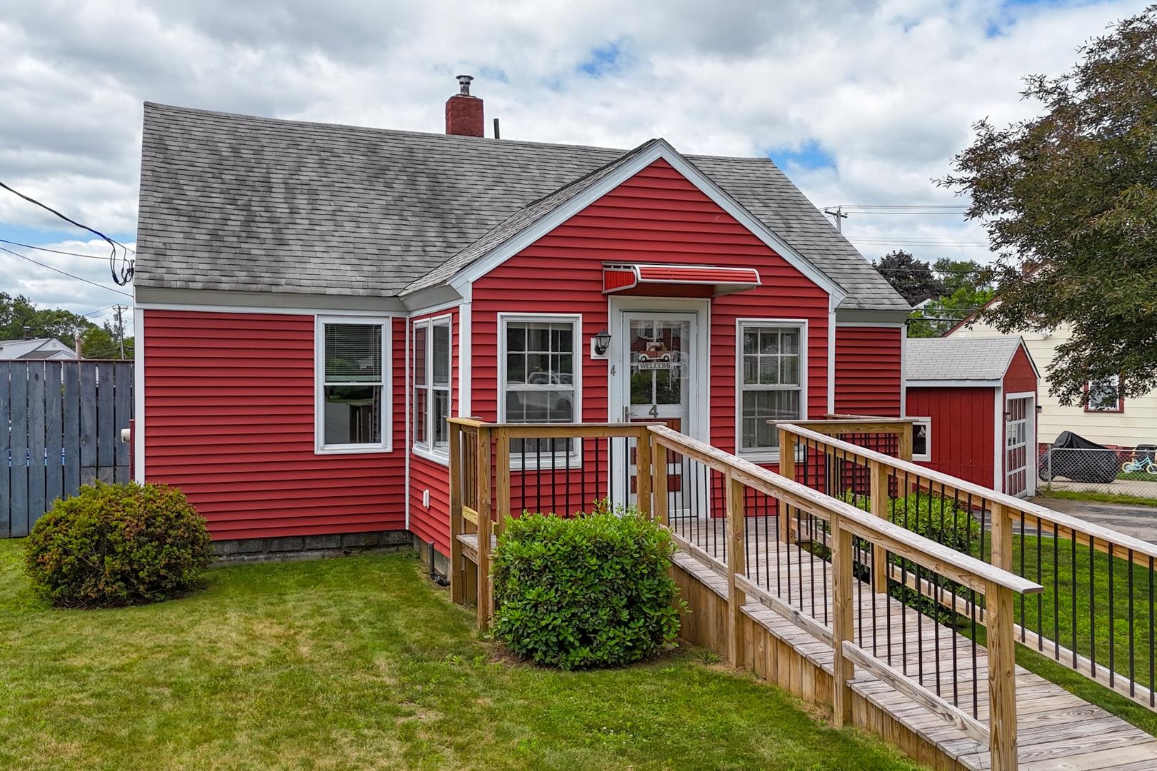 4 Sterling Road Kittery, ME 03904 - Photo 1 of 40