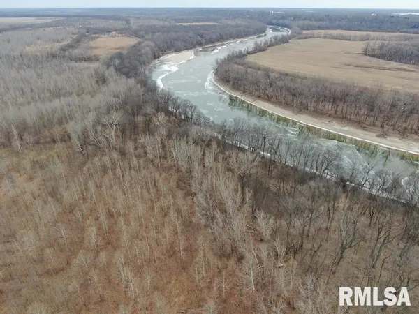 $577,500 | East 1150th Avenue, Palestine, IL 62451