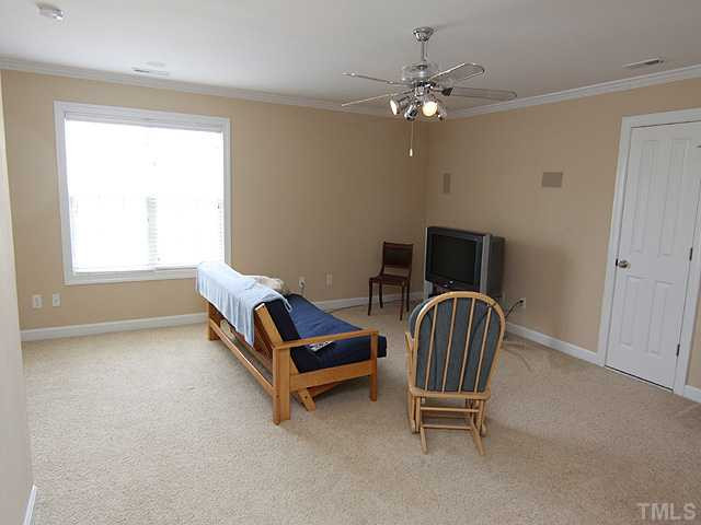 8901 Riverview Park Drive Raleigh, NC 27613 - Photo 9 of 12 Bonus Room