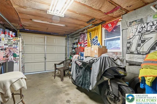 $408,000 | 488 Sportsman Club Road, Nazareth, PA 18064