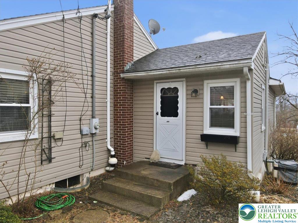 488 Sportsman Club Road Nazareth, PA 18064 - Photo 50 of 89 Kitchen Entrance from front