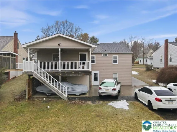 $408,000 | 488 Sportsman Club Road, Nazareth, PA 18064
