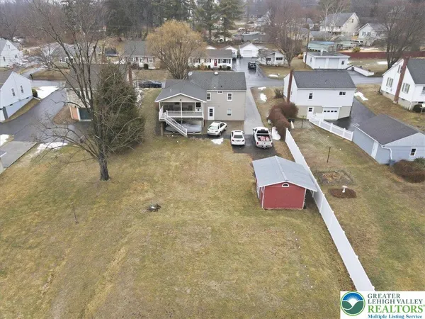 $408,000 | 488 Sportsman Club Road, Nazareth, PA 18064