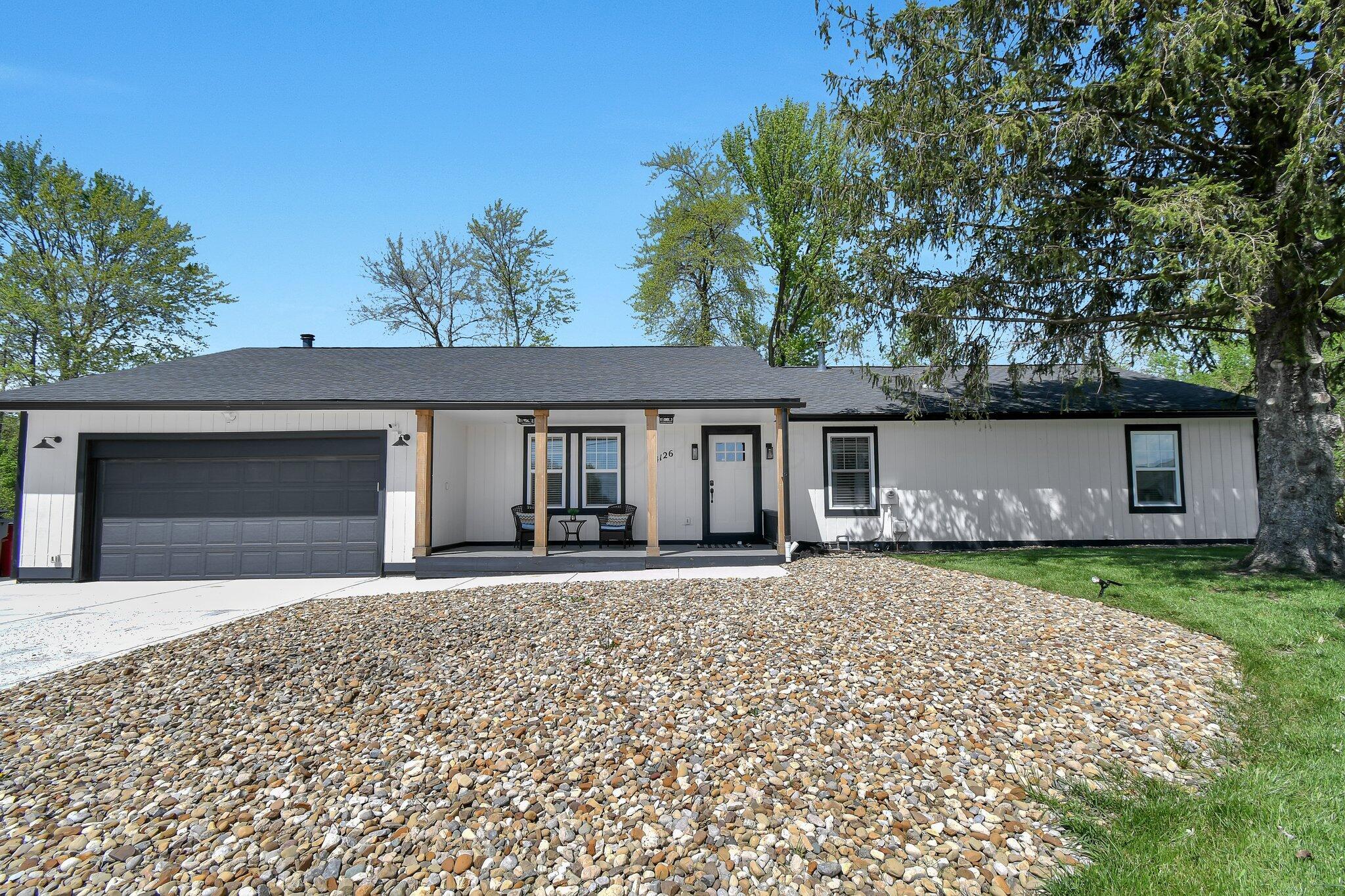 14126 Refugee Road Southwest Pataskala, OH 43062 - Photo 1 of 38 2-web-or-mls-14126-refugee-rd-sw