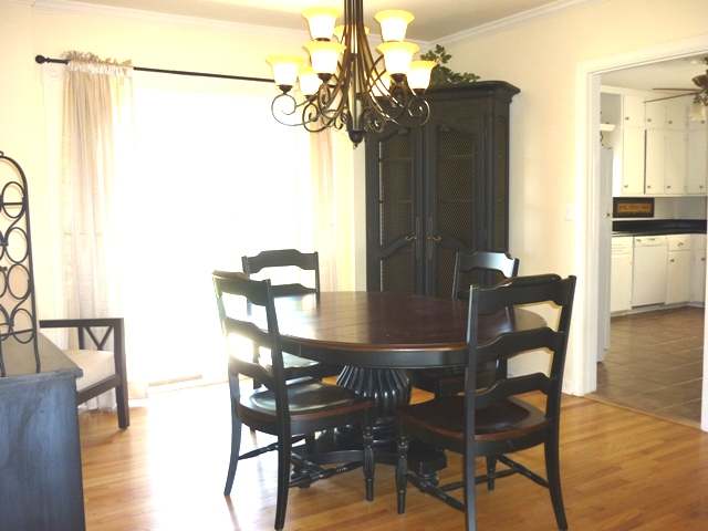 4405 Jersey Ridge Road Davenport, IA 52807 - Photo 5 of 12 Gallery Image 5