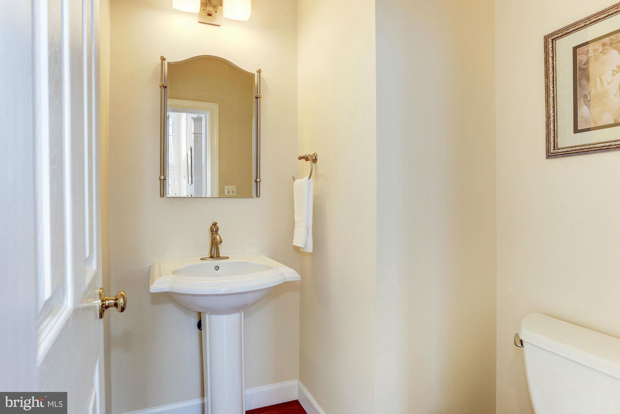 13524 Potomac Riding Lane Potomac, MD 20850 - Photo 14 of 30 Bath