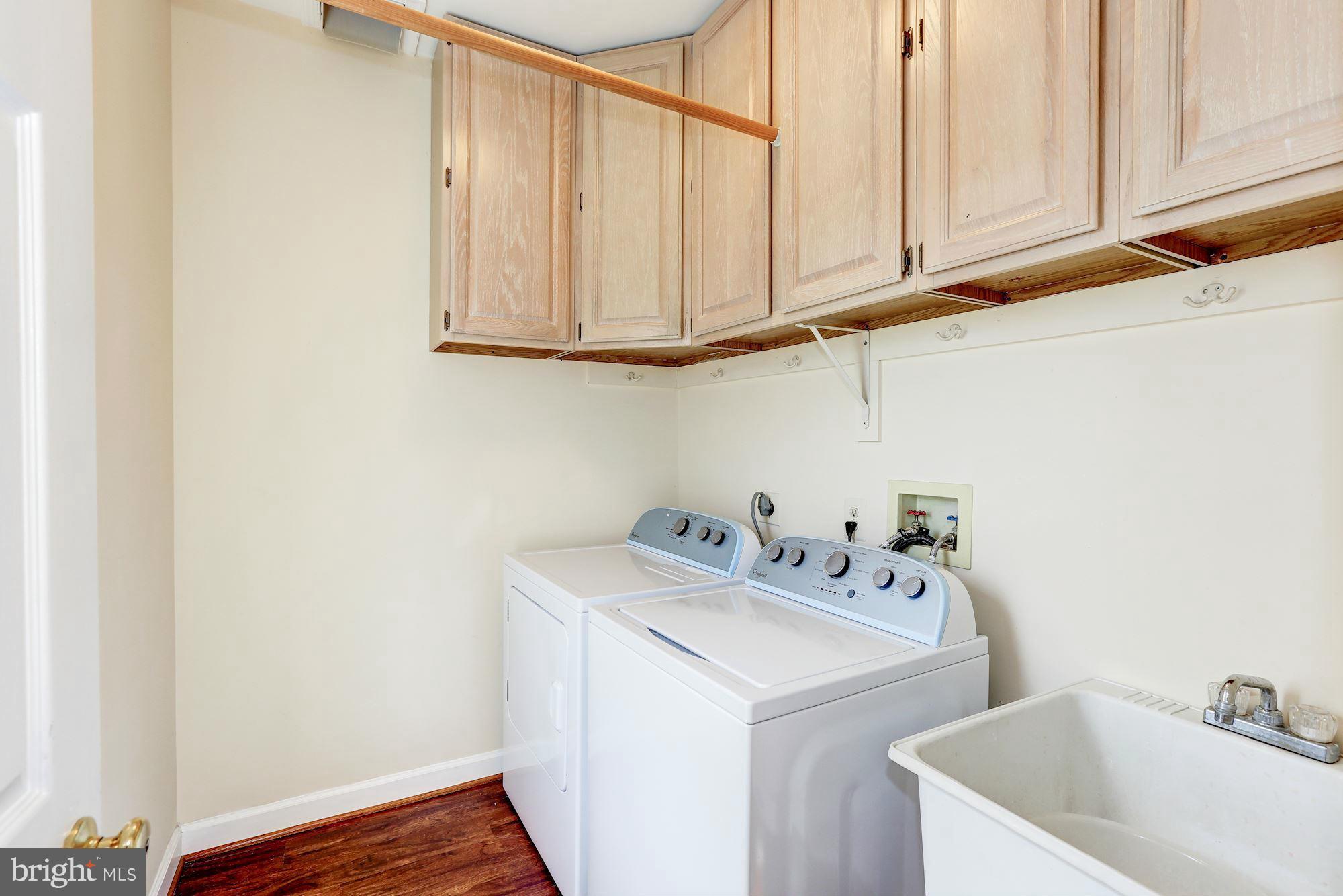 13524 Potomac Riding Lane Potomac, MD 20850 - Photo 15 of 30 Landry Room