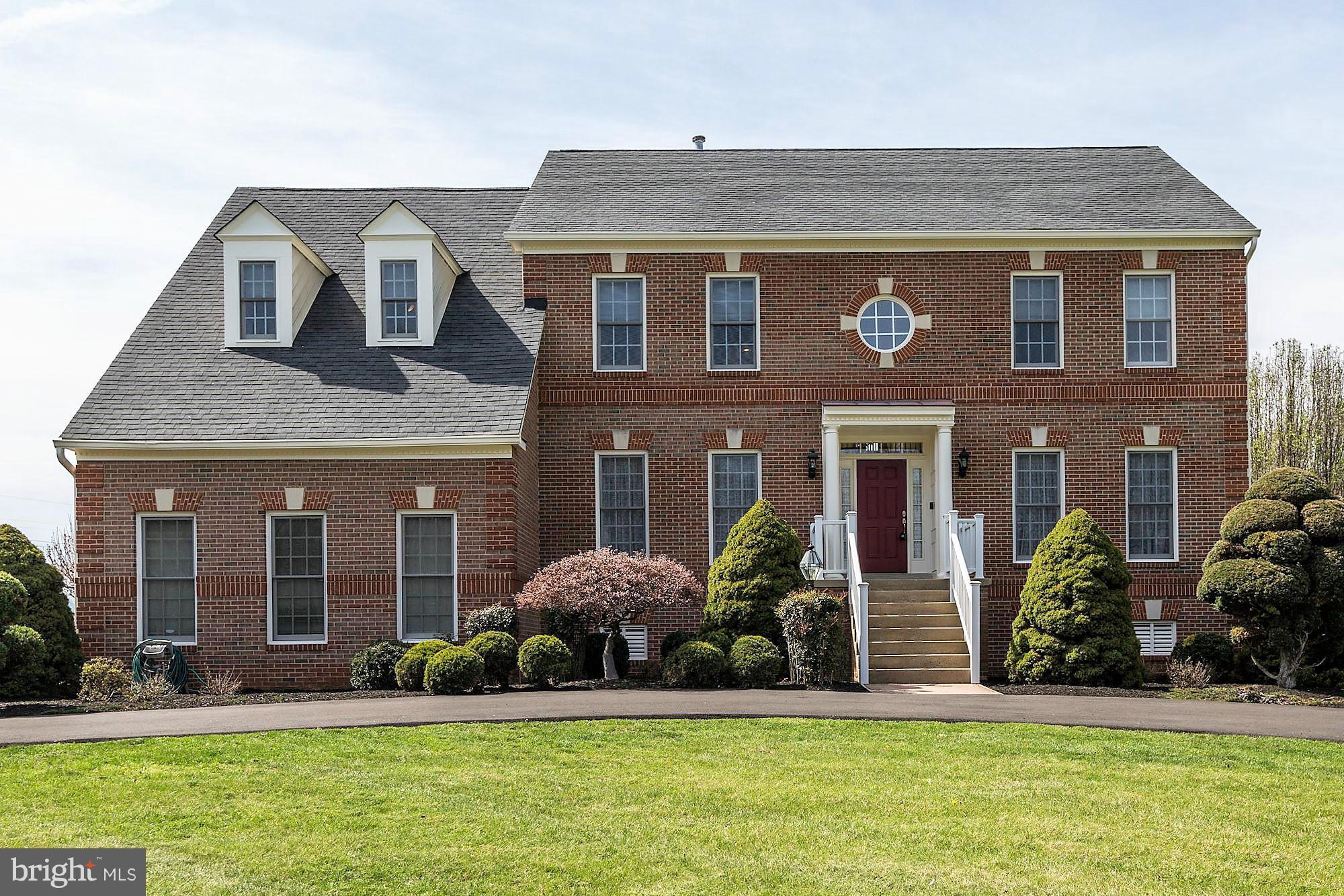 13524 Potomac Riding Lane Potomac, MD 20850 - Photo 3 of 30 Exterior (Front)