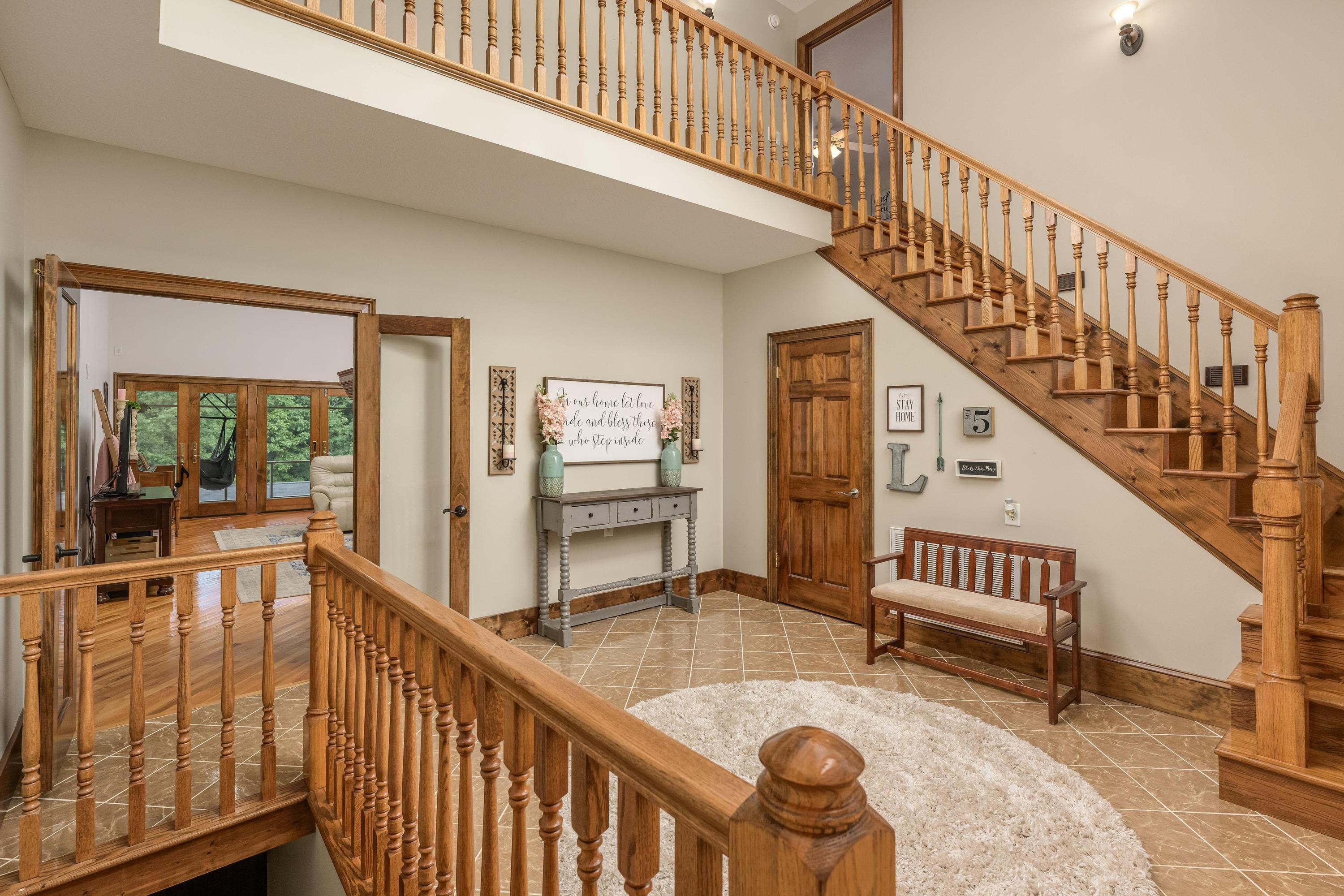 246 Kinser Road Cleveland, TN 37323 - Photo 14 of 51 Foyer