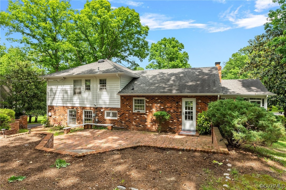 5038 Grassmere Road Richmond, VA 23234 - Photo 41 of 50 front view of a house with a yard