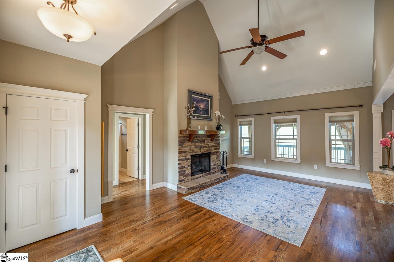 173 Woodland Avenue Inman, SC 29349 - Photo 4 of 32 Gallery Image 4