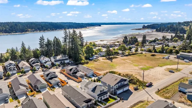 a view of a swimming pool and lake view