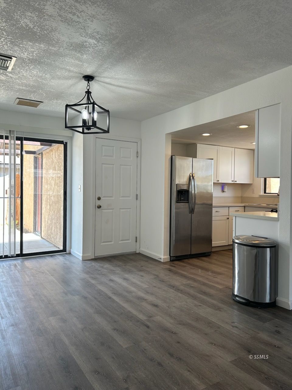 1127 North Mono Court Ridgecrest, CA 93555 - Photo 6 of 19