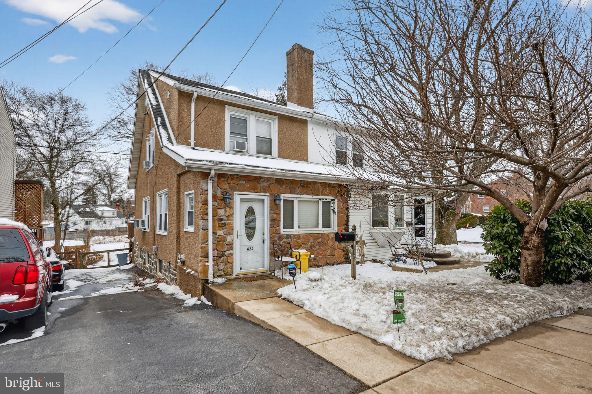 624 East Springfield Road Springfield, PA 19064 - Photo 2 of 26