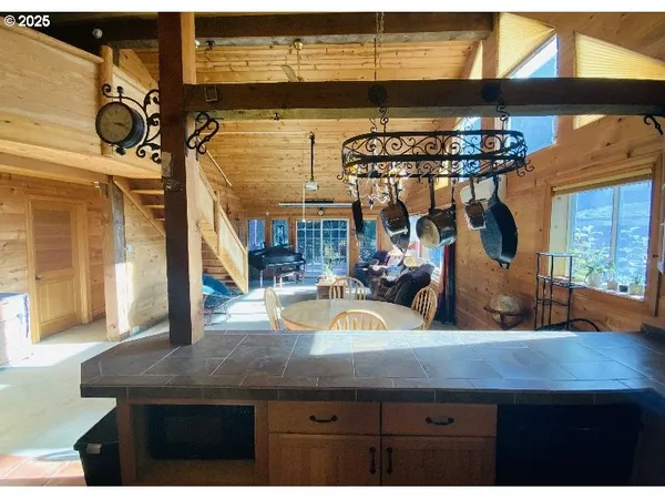 $399,000 | 1415 North Alvord Lane, Otis, OR 97368