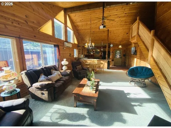 $399,000 | 1415 North Alvord Lane, Otis, OR 97368