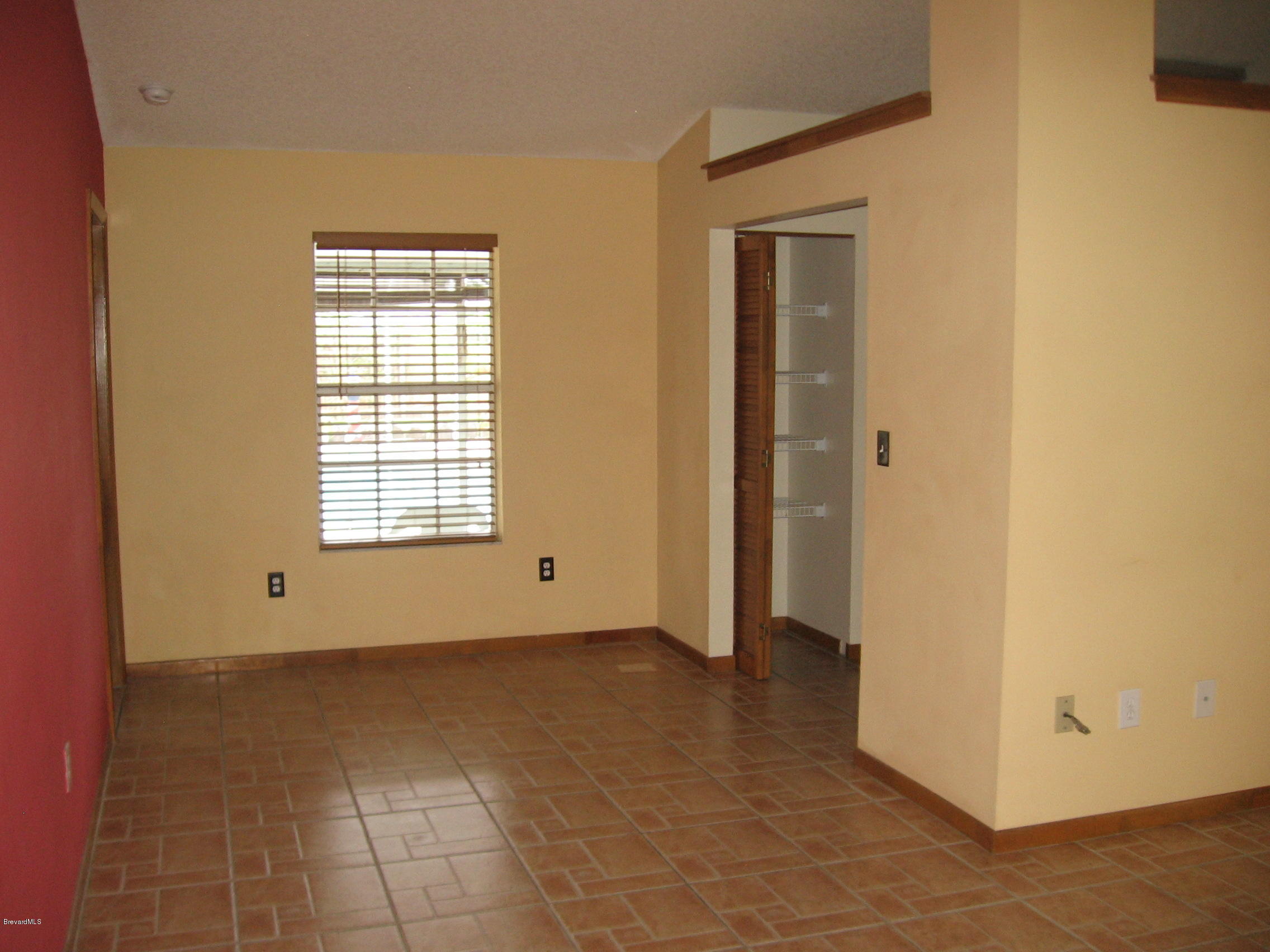 5662 Jamaica Road Cocoa, FL 32927 - Photo 14 of 26 Dining room