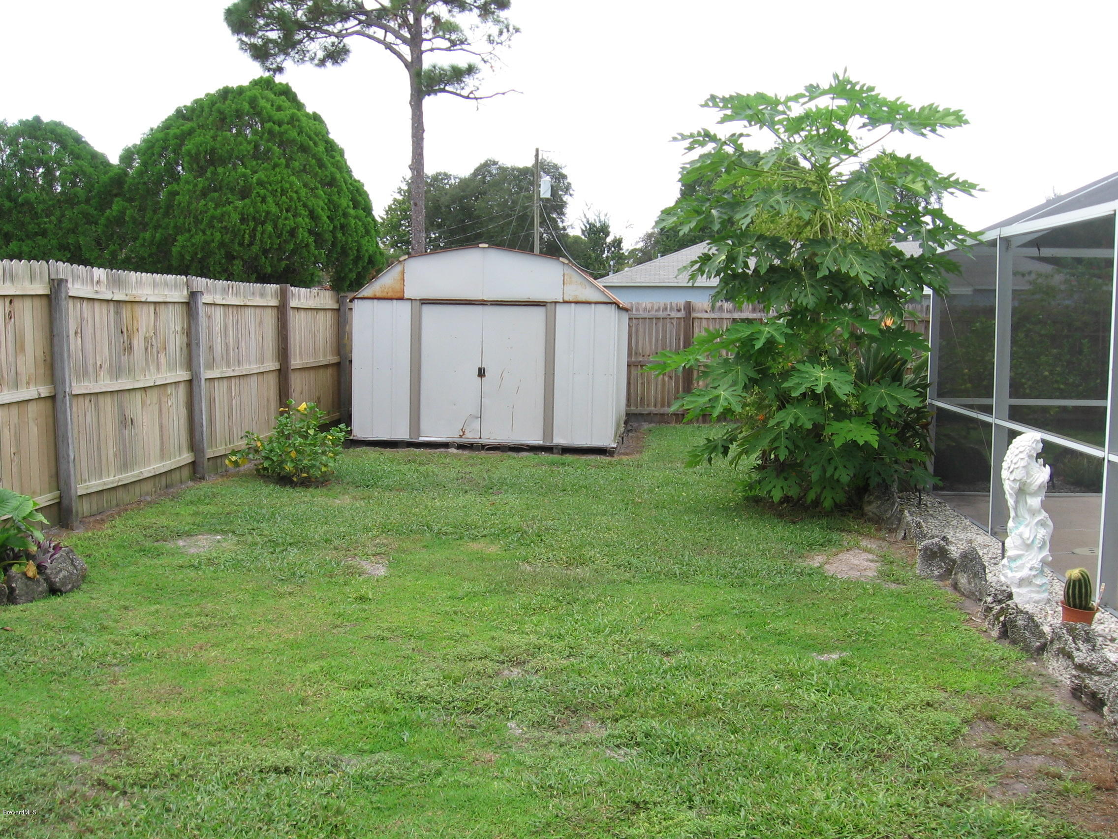 5662 Jamaica Road Cocoa, FL 32927 - Photo 21 of 26 Shed