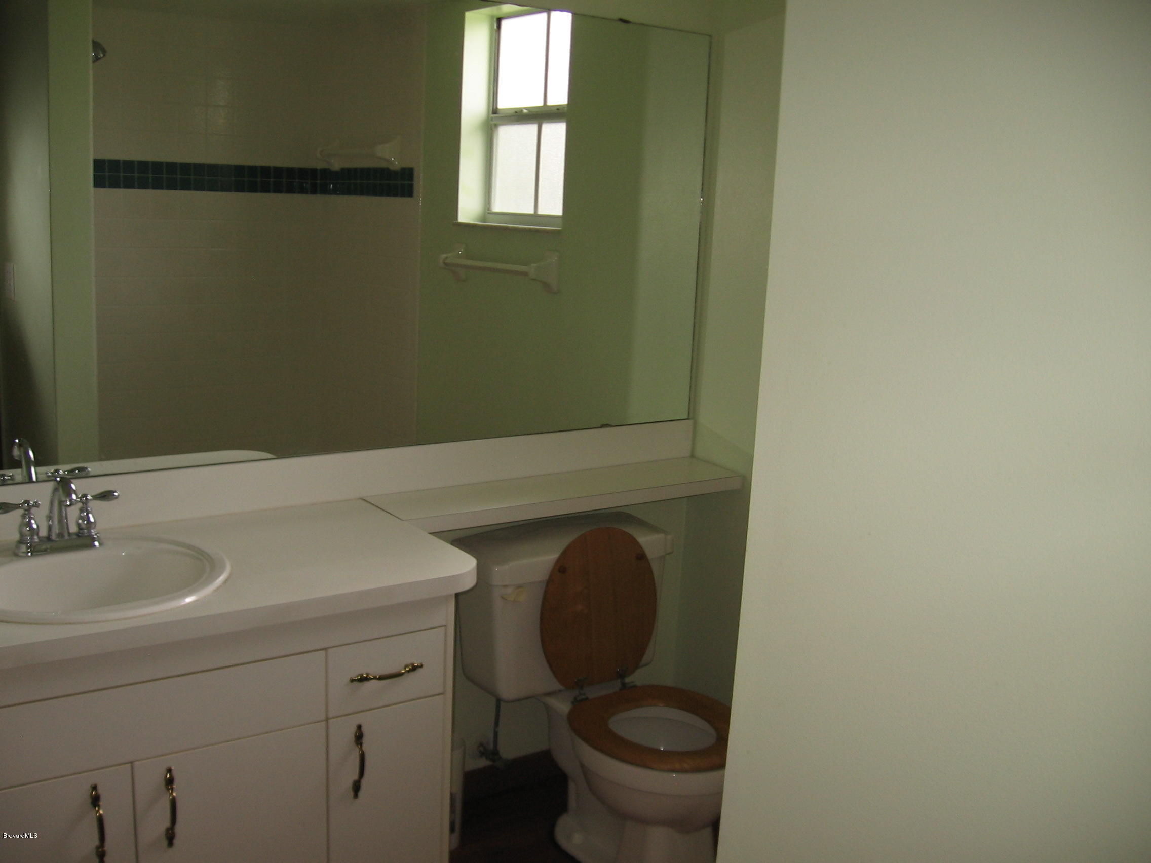5662 Jamaica Road Cocoa, FL 32927 - Photo 9 of 26 Master bath