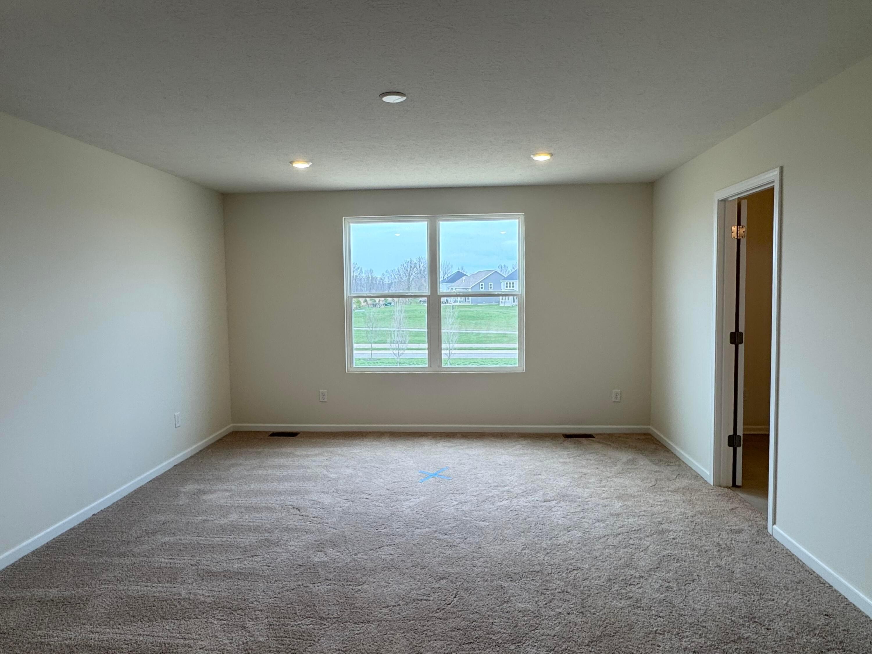 30 Shadow Oak Loop, Unit LOT 14043 Delaware, OH 43015 - Photo 57 of 81 Owners Suite