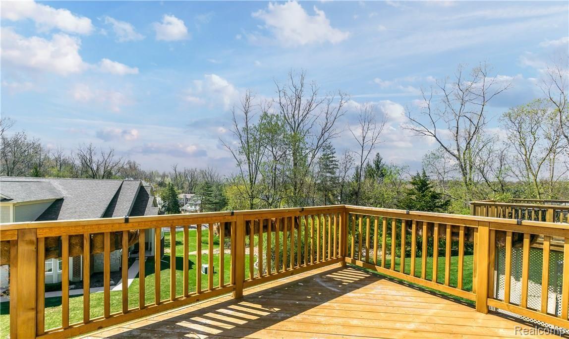 593 Poplar Court Rochester, MI 48306 - Photo 8 of 22 Balcony Off Dining Room