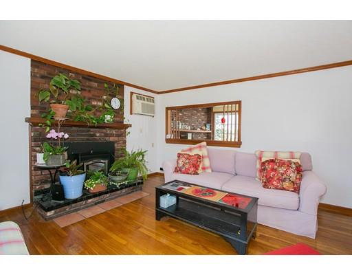 16 Liberty Road Marshfield, MA 02050 - Photo 8 of 24 Gallery Image 8
