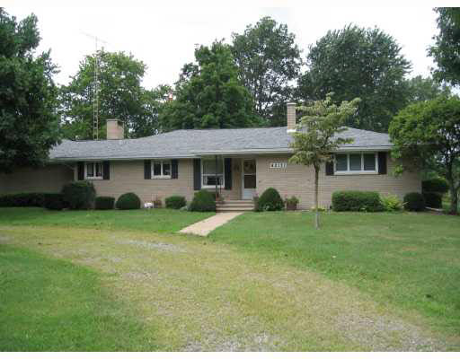 62131 Pine Road North Liberty, IN 46554 - Photo 1 of 12