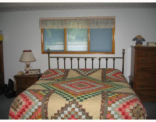 62131 Pine Road North Liberty, IN 46554 - Photo 4 of 12