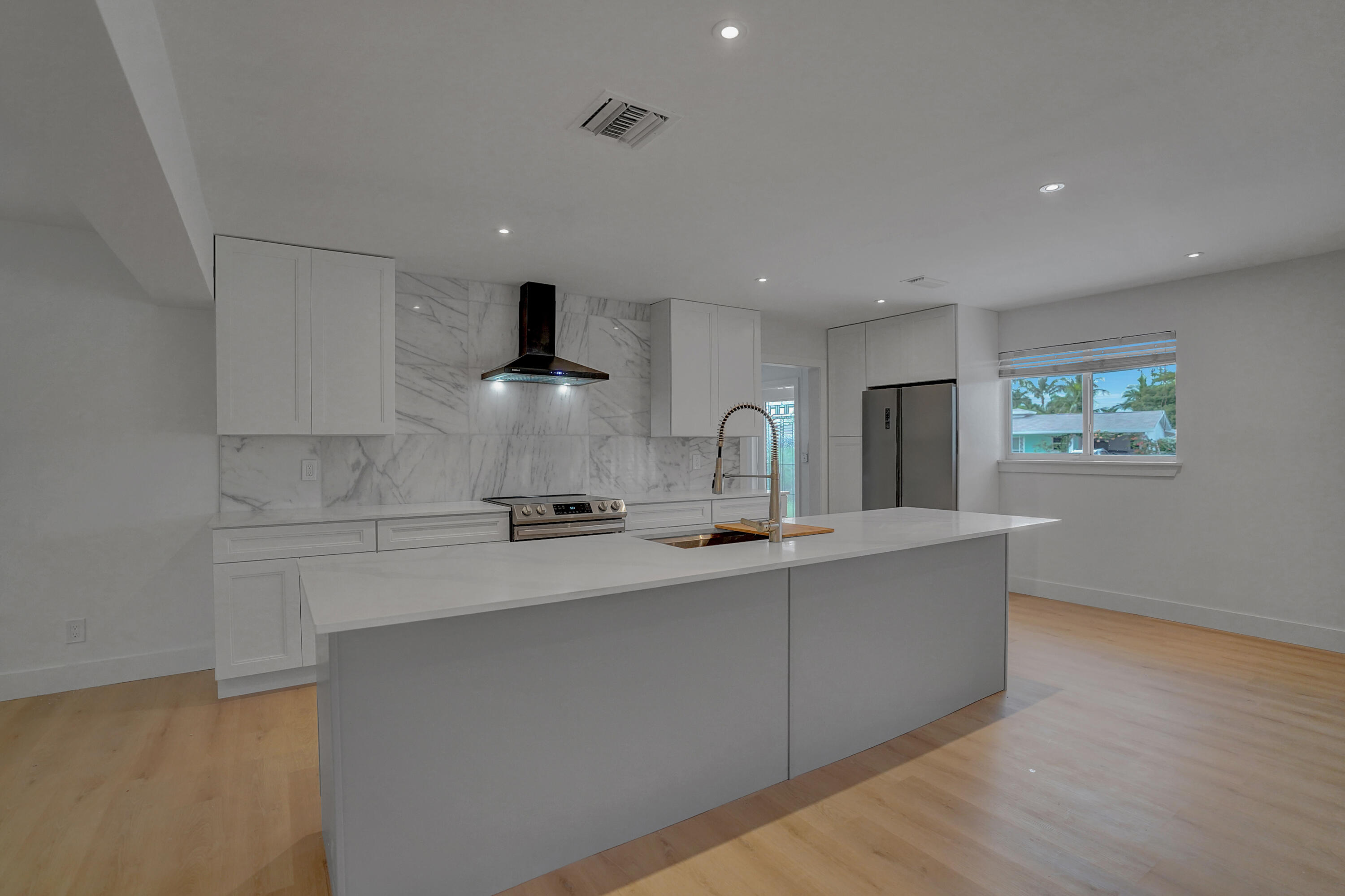 2298 Northeast 3rd Way Boca Raton, FL 33431 - Photo 27 of 55 open concept