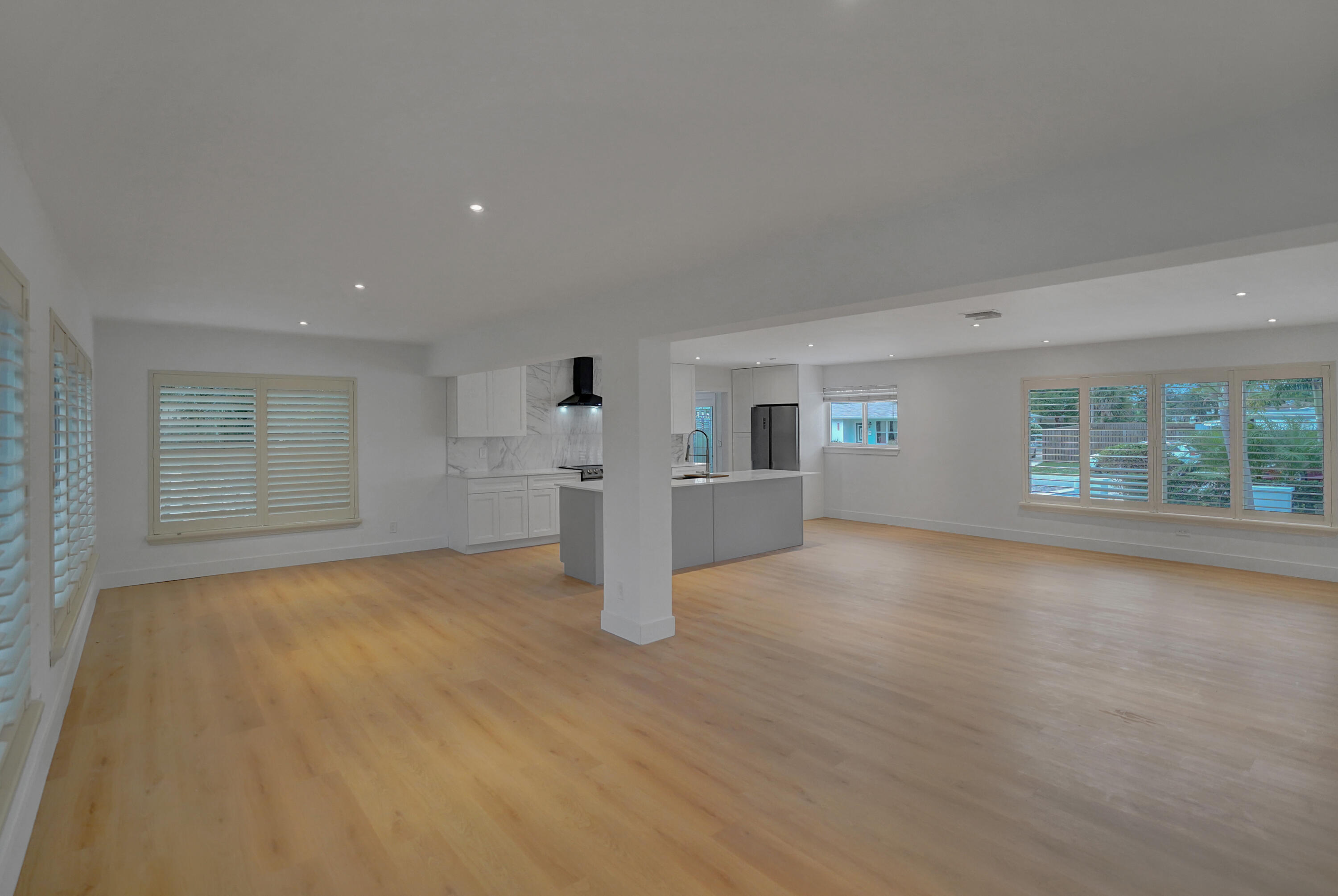 2298 Northeast 3rd Way Boca Raton, FL 33431 - Photo 33 of 55 recessed lights in every room