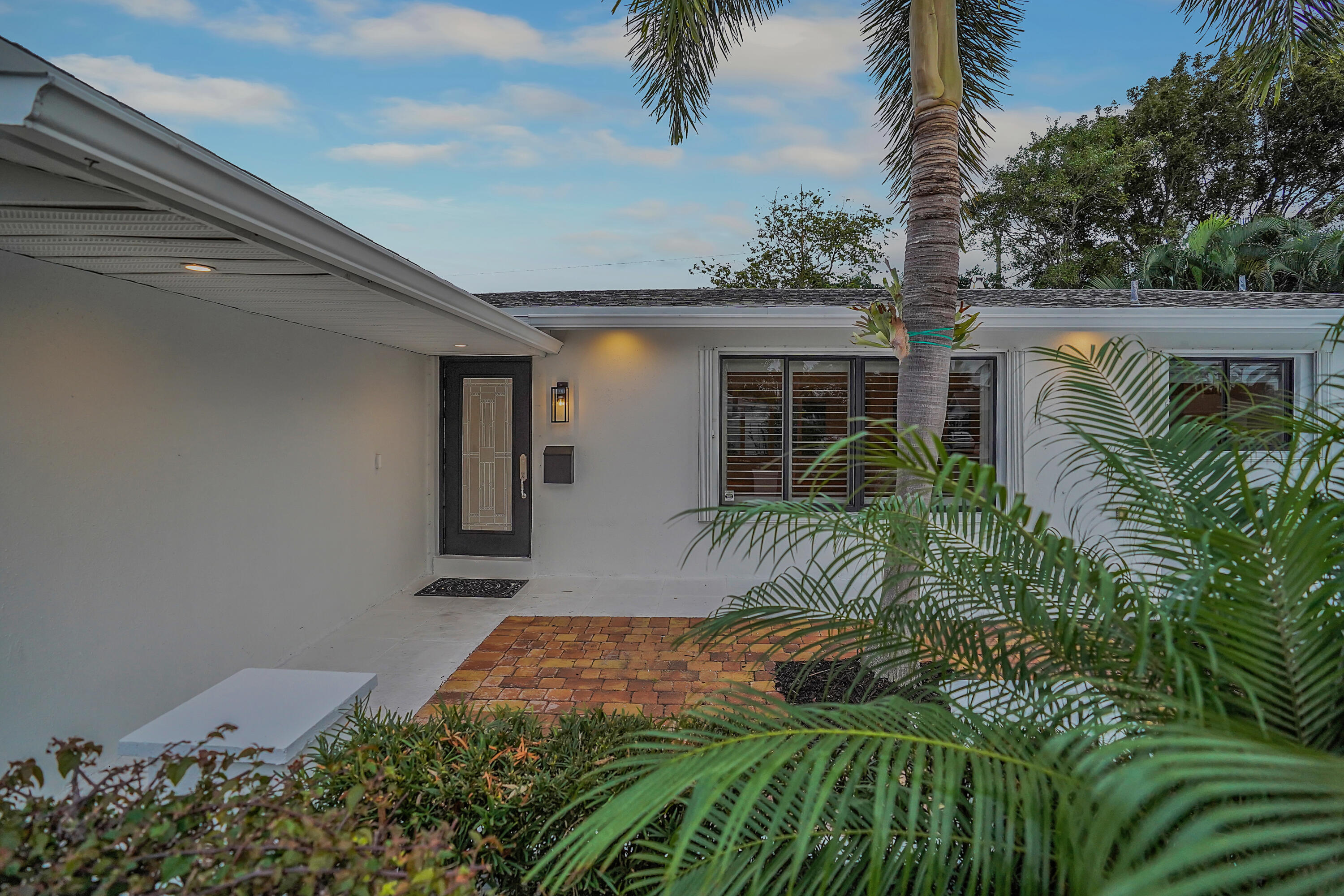 2298 Northeast 3rd Way Boca Raton, FL 33431 - Photo 4 of 55 lush landscaping