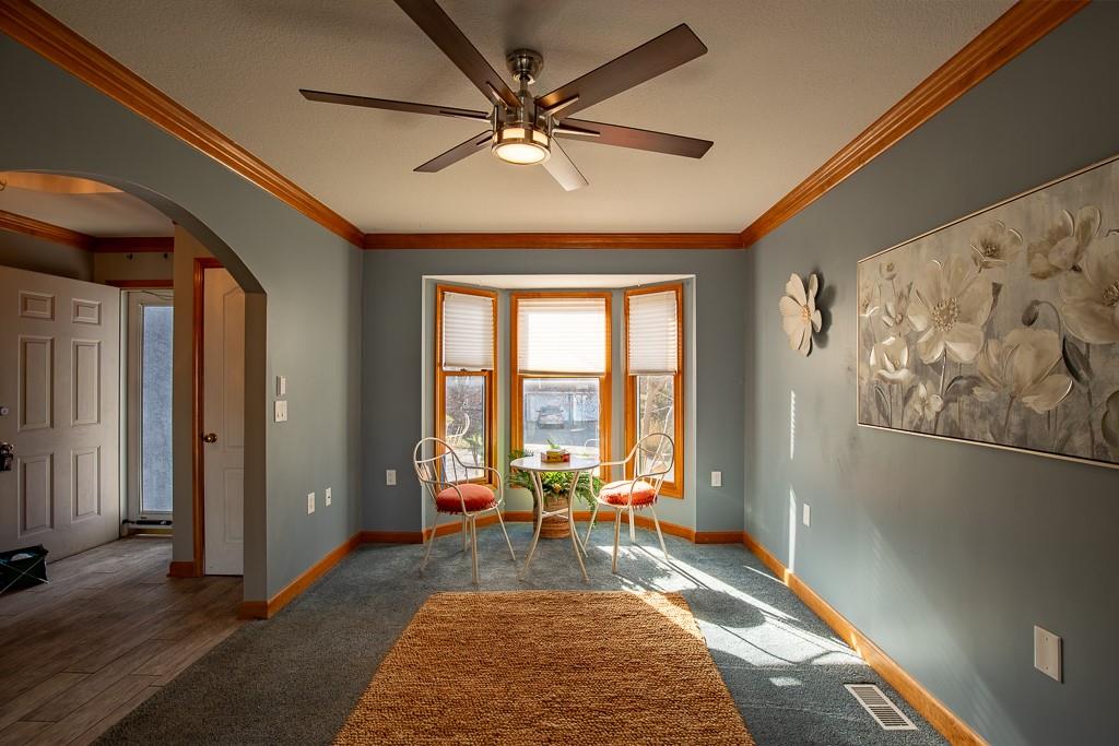 2407 South Harding Street Oak Grove, MO 64075 - Photo 13 of 68