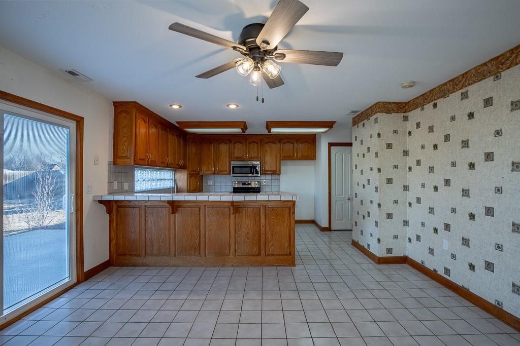 2407 South Harding Street Oak Grove, MO 64075 - Photo 19 of 56