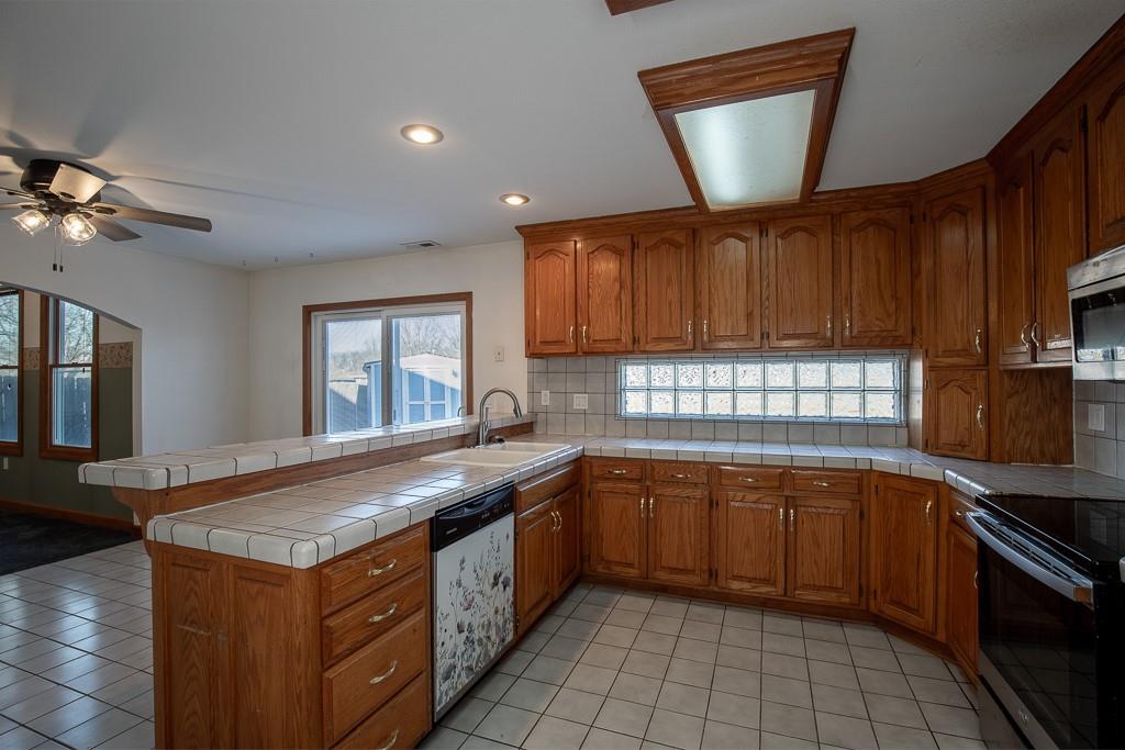 2407 South Harding Street Oak Grove, MO 64075 - Photo 21 of 56