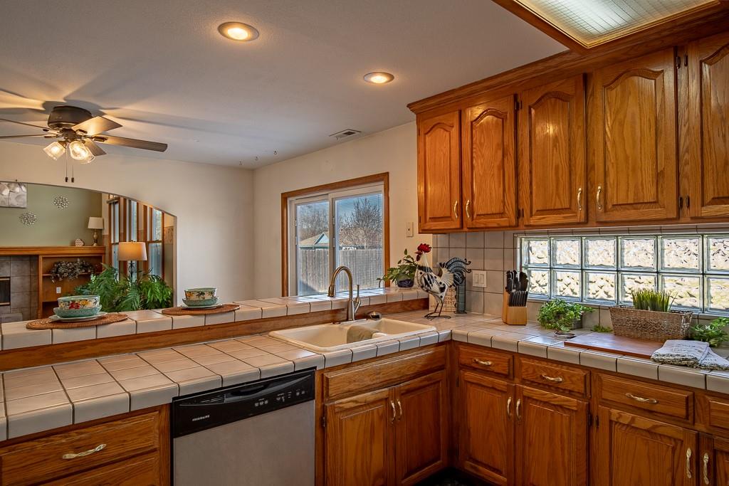 2407 South Harding Street Oak Grove, MO 64075 - Photo 26 of 68