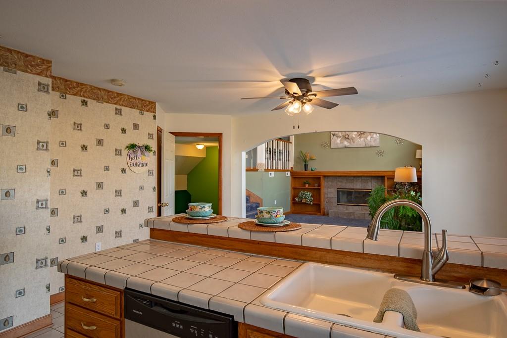 2407 South Harding Street Oak Grove, MO 64075 - Photo 28 of 68