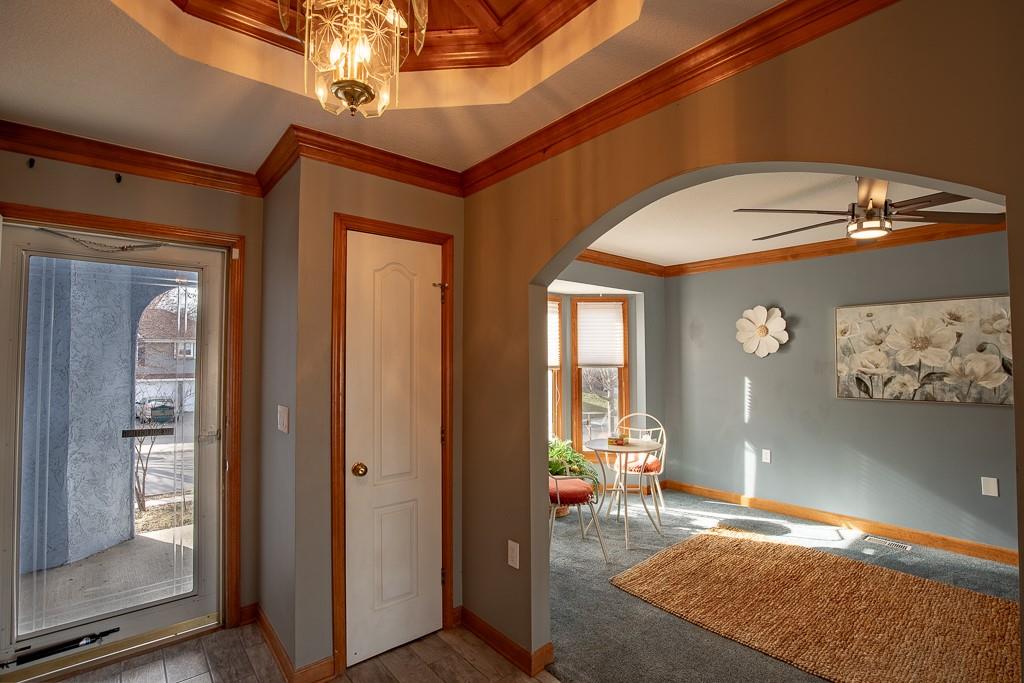 2407 South Harding Street Oak Grove, MO 64075 - Photo 3 of 68