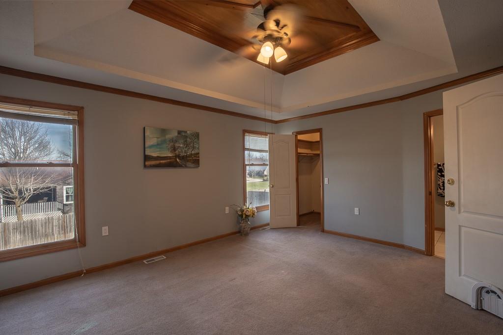 2407 South Harding Street Oak Grove, MO 64075 - Photo 37 of 68