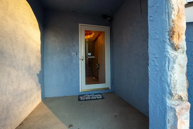 $335,000 | 2407 South Harding Street, Oak Grove, MO 64075