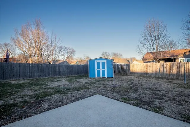 $335,000 | 2407 South Harding Street, Oak Grove, MO 64075