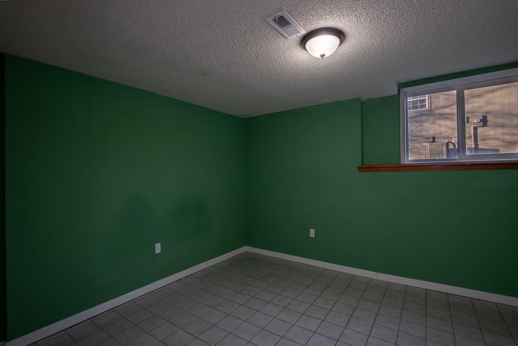 2407 South Harding Street Oak Grove, MO 64075 - Photo 60 of 68