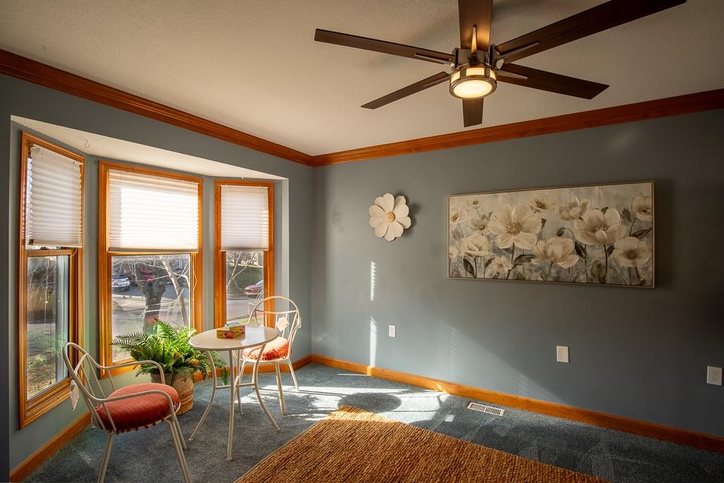 2407 South Harding Street Oak Grove, MO 64075 - Photo 9 of 68