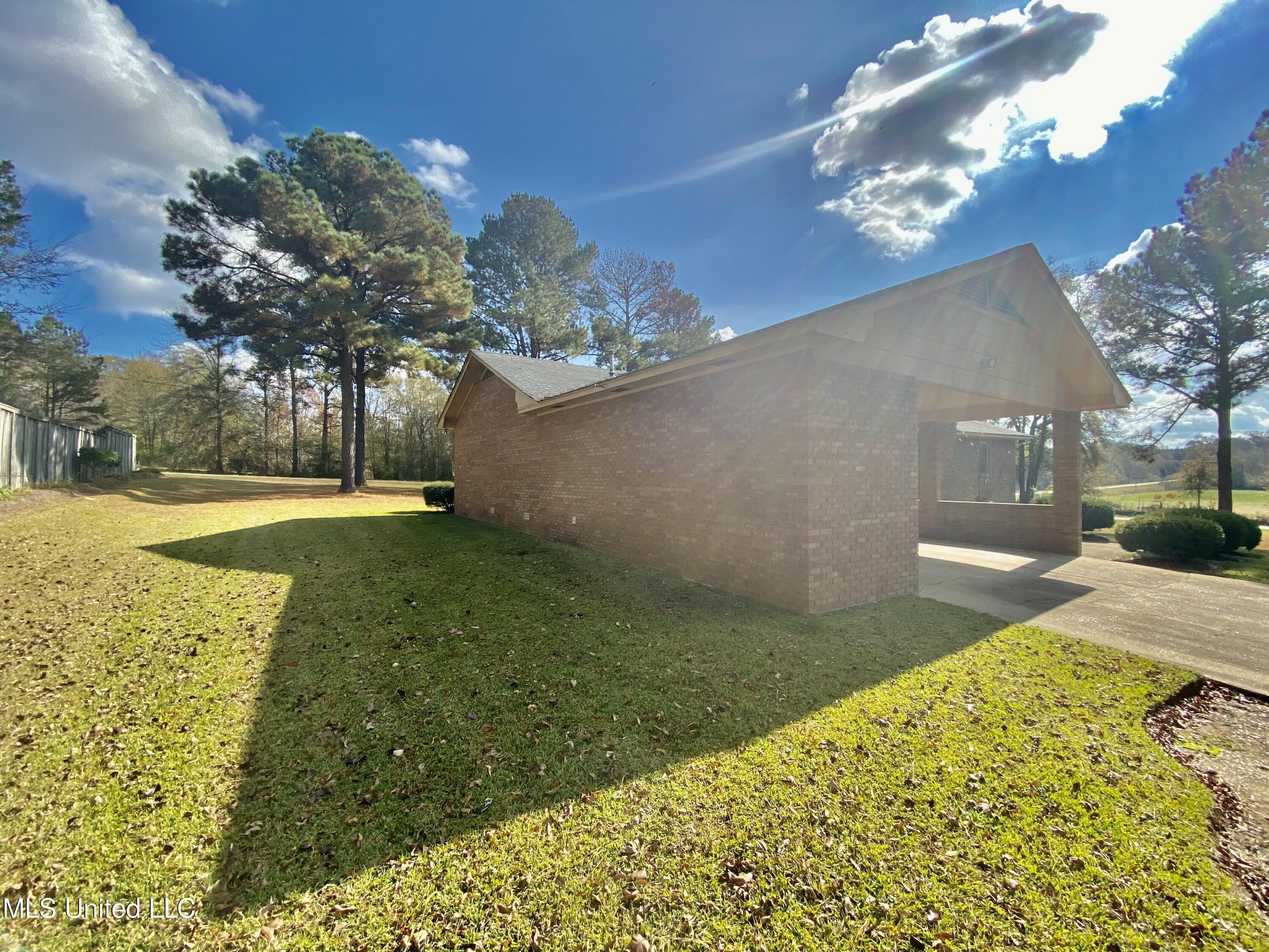 4101 Mathis Road Crystal Springs, MS 39059 - Photo 29 of 36 EECB45CD-9087-49EF-A7D9-6D318225814D