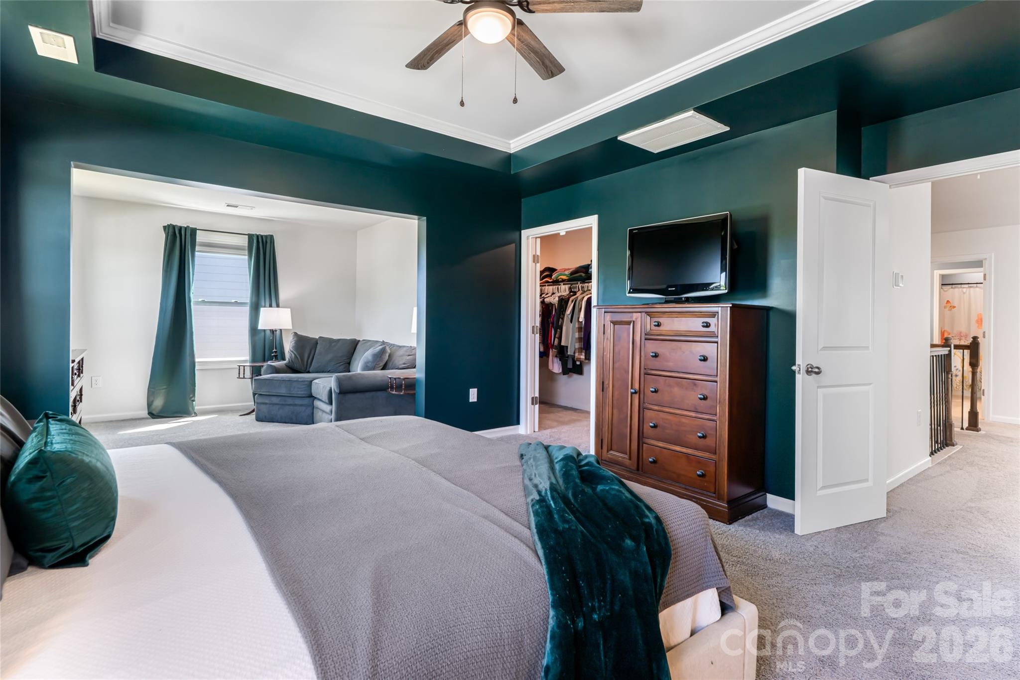 615 Fox Cove Road Hendersonville, NC 28792 - Photo 25 of 47 a bedroom with a bed and a television