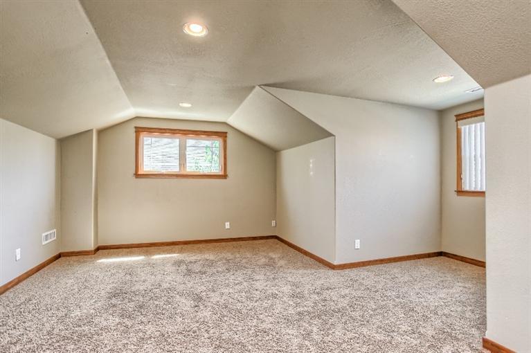 182 Echo Way Eagle Point, OR 97524 - Photo 32 of 35 Additional Photo