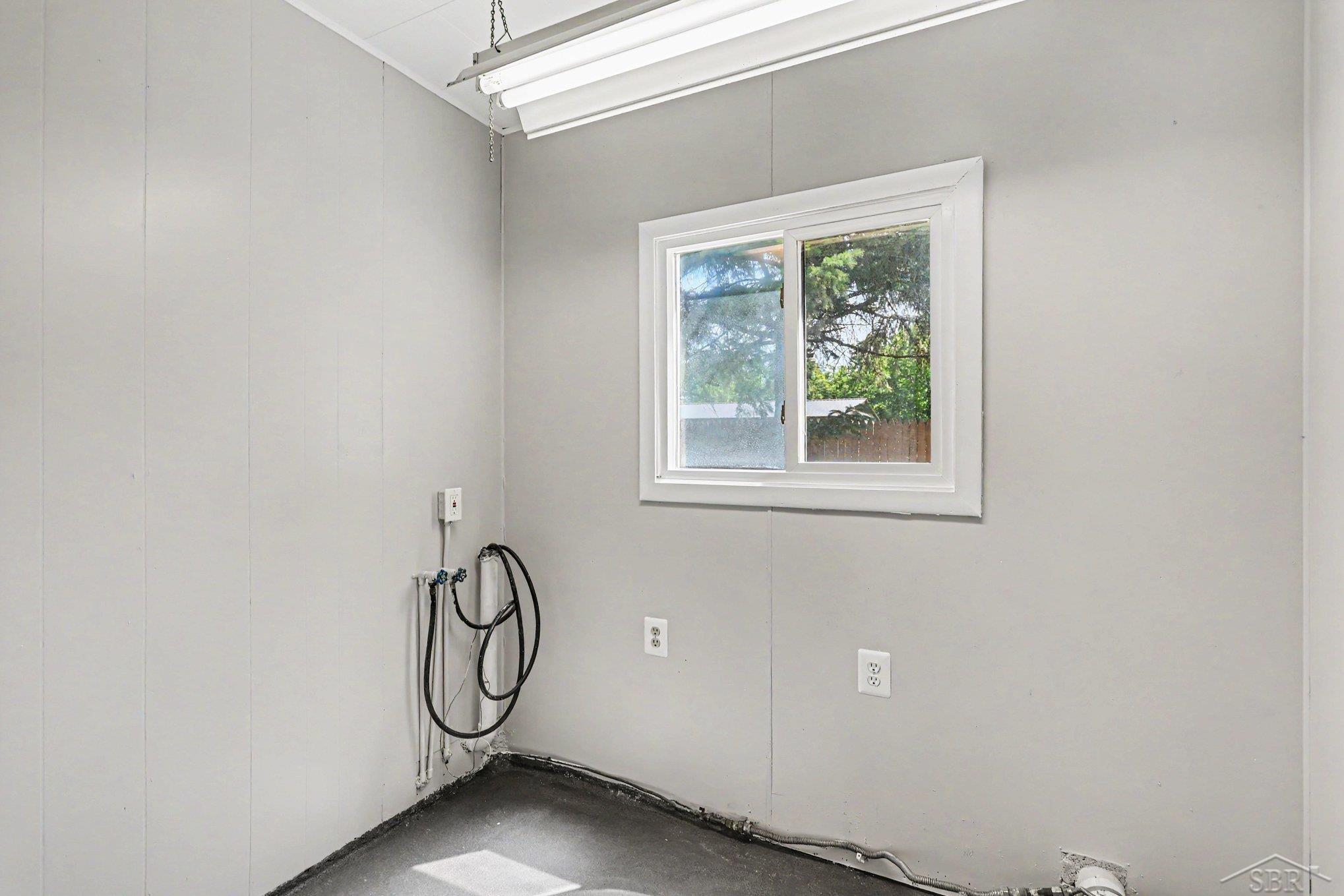 4559 2 Mile Road Bay City, MI 48706 - Photo 10 of 17