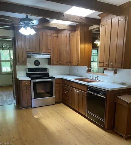 $349,000 | 1229 Woodbrook Drive, Kernersville, NC 27284