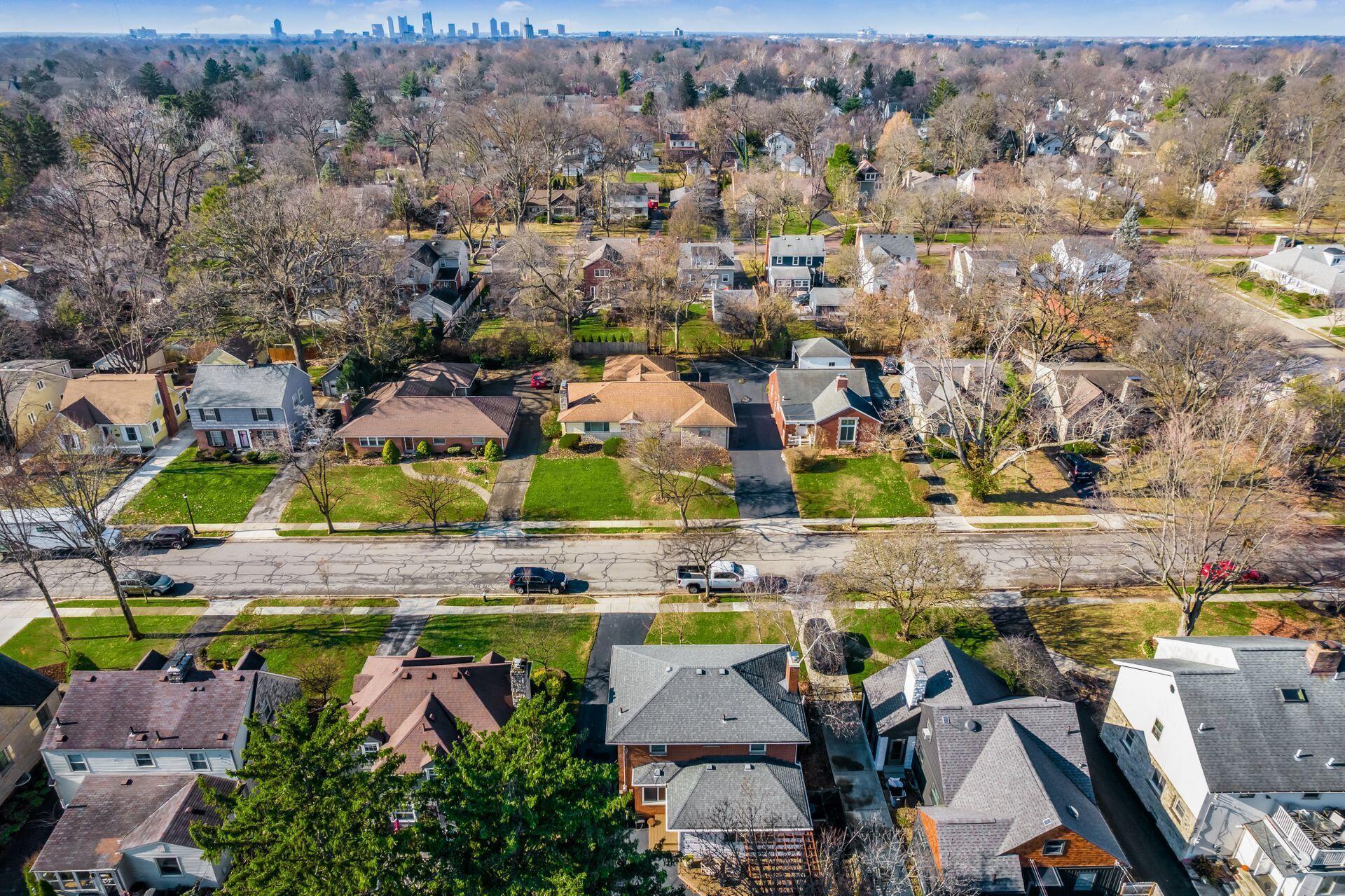 71 North Merkle Road Columbus, OH 43209 - Photo 61 of 66 Front Drone
