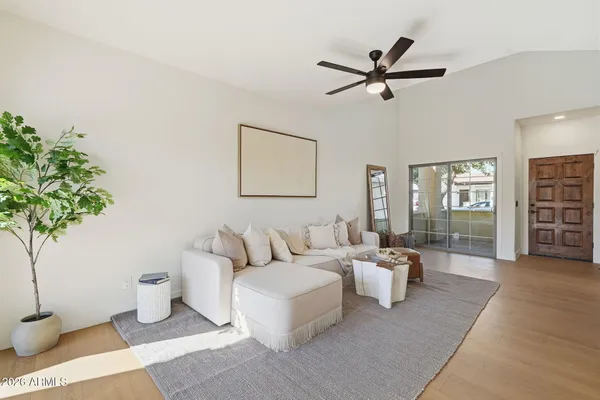 $632,900 | 3618 North 38th Street, Unit 14, Phoenix, AZ 85018